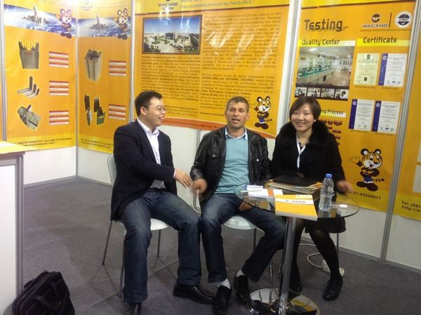 �ة��T�t�ѥ[2013�~�g�ը���������i���|