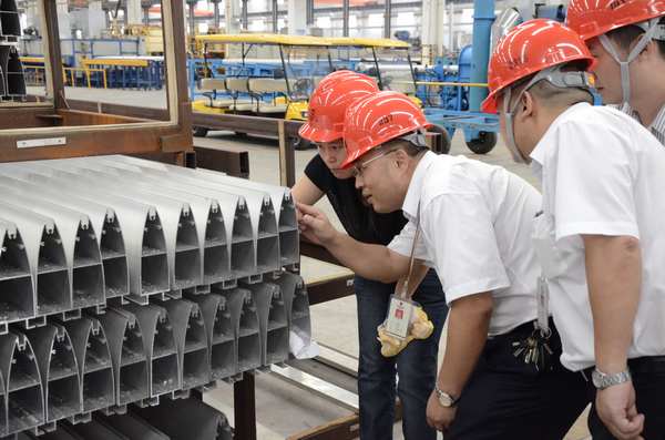 �s�{���e����t�Τu�{�������q��ɻY�{�ڥq�ҹ�