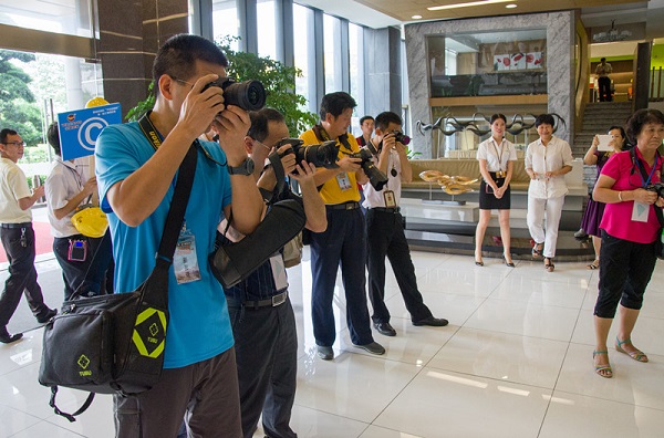 ��s���s�ϡ��ة��T�~�M���Ĥ@���u�~��v�ɤH��@�~��Z�����A�C�{����������R�P�次�ʡ��T�Ѵ嵥�j�����z�Ӯ��I