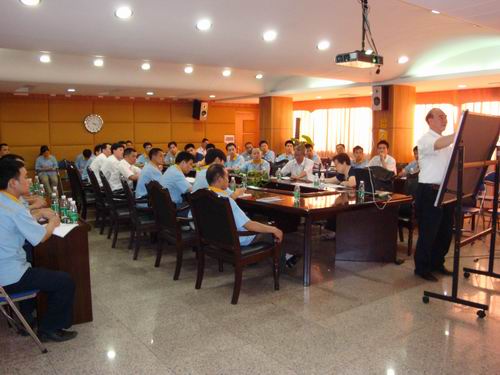 �T�[�u�M�a�B�R�w�б¡B�򽬪�Ѯv��ڥq����