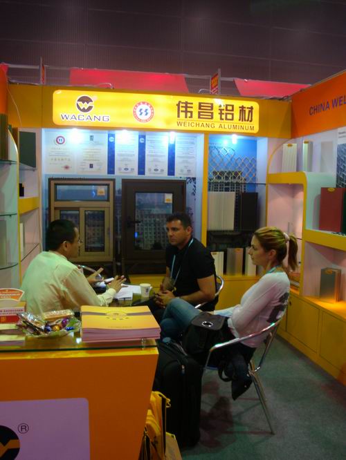 �ڤ��q�ѥ[105���s��|