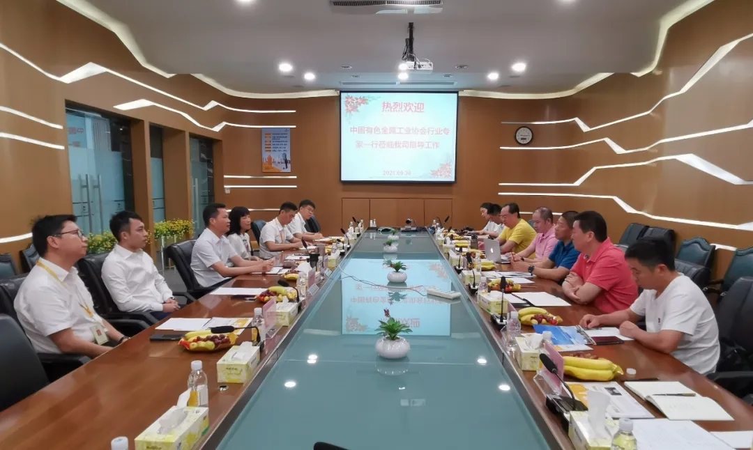 ���꦳����ݥ[�u�u�~��|�z�ƪ��d����@���ɻY�{�ة����νլ�u�@