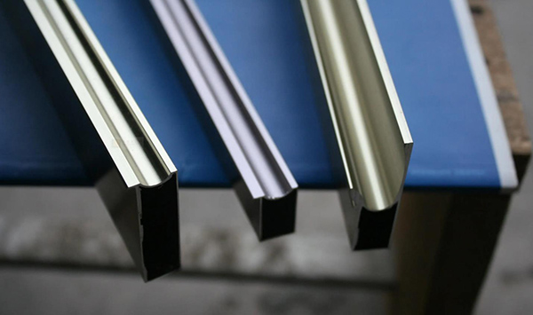 铝合金型材厂家应该把稳什么?