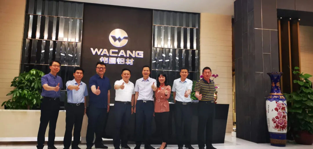 ���d�٨K���H���F���ҹ�Τ@��Y�{�ڥq���ɤu�@